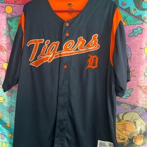 detroit tigers jersey size XL